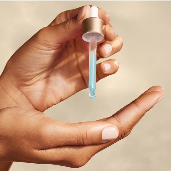 Biossance Squalane + Copper Peptide Rapid Plumping Serum 50ML - Picture 3 of 5